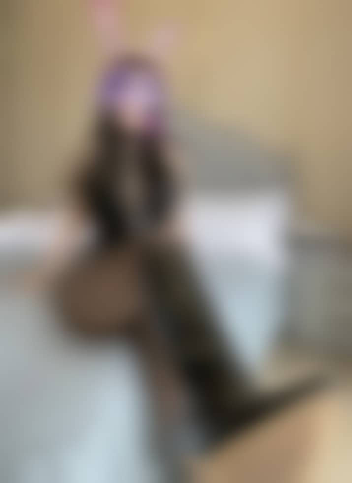 【微密圈】120斤的小王同学-兔兔胶衣[18P-20MB]