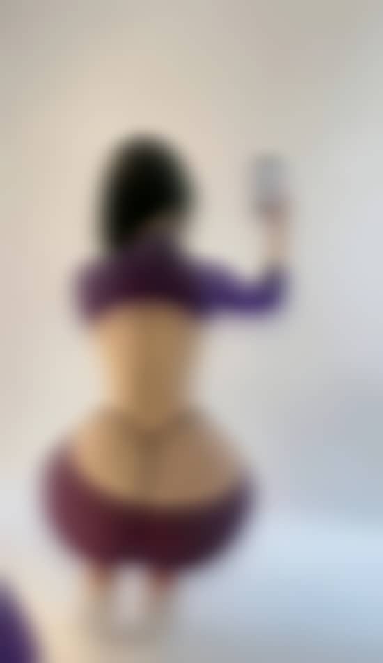 【微密圈】俏妞-紫色露丁[12P-31MB]