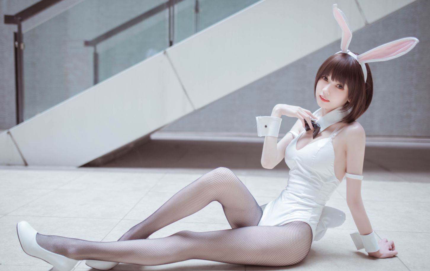 你的负卿-圣人惠兔女郎[23P/105MB]