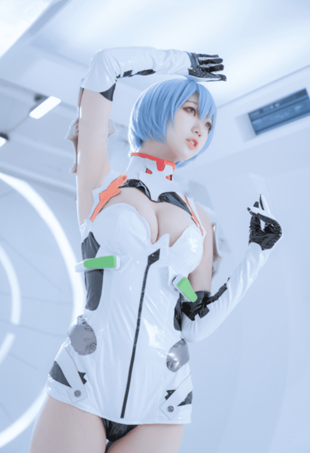 周叽是可爱兔兔-绫波丽白战[21P/286MB]