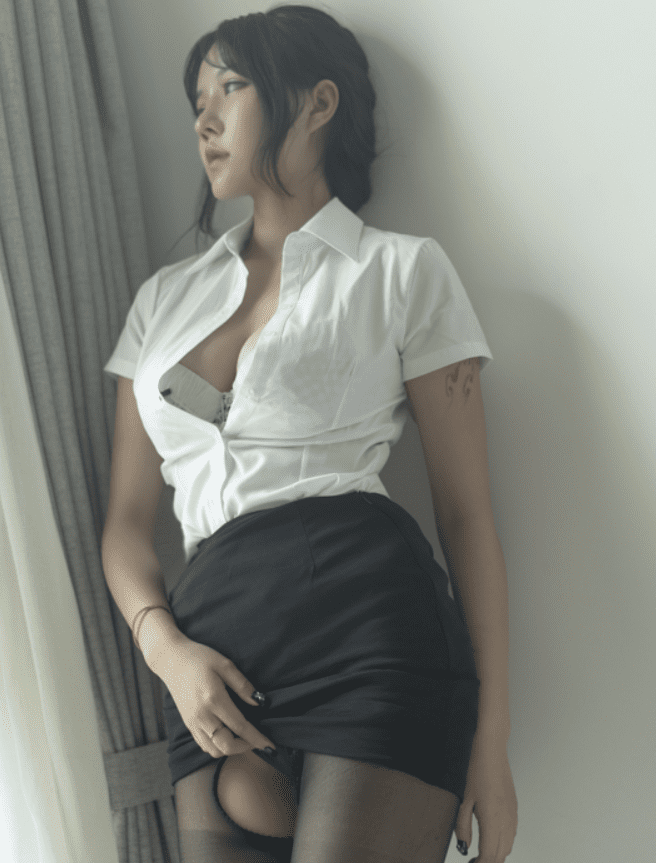 汐 – 性感写真套图合集【持续更新中】