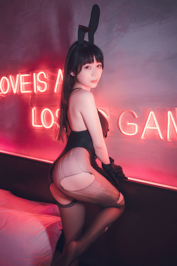 usejan-黑兔[33P/89MB]