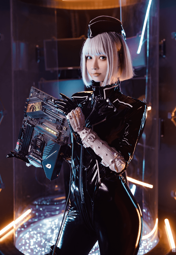 izumi泉桃子 – NO.006 帝国通讯官 [30P-233MB]