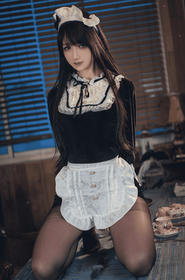 姬灵 – 5月舰长 [16P-234MB]