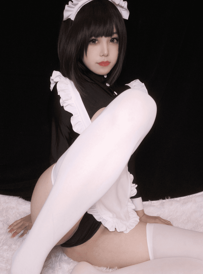 蜜汁猫裘 – NO.089 歪萌高叉女仆自拍 [25P-232MB]