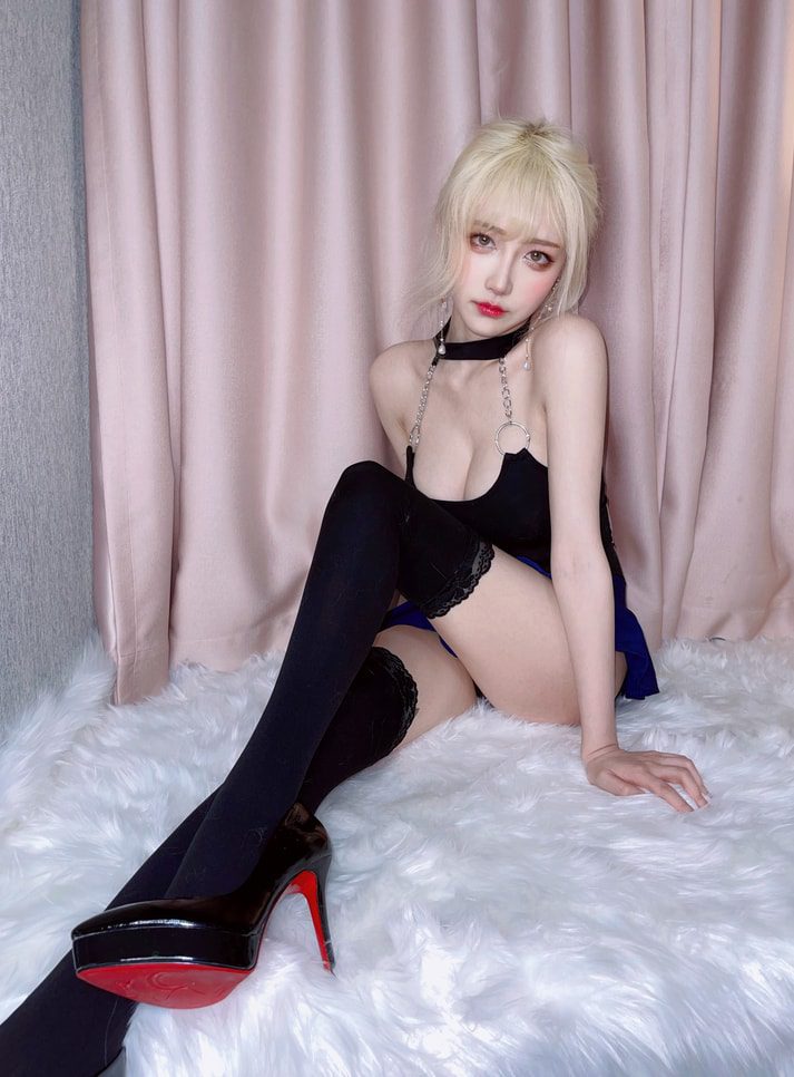 啾小妍 – 金发芭比[40P-113MB]