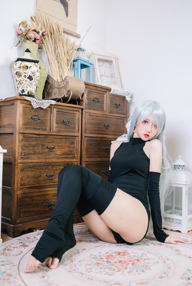 果咩酱w – NO.042 伊丽莎白[12P-193MB]