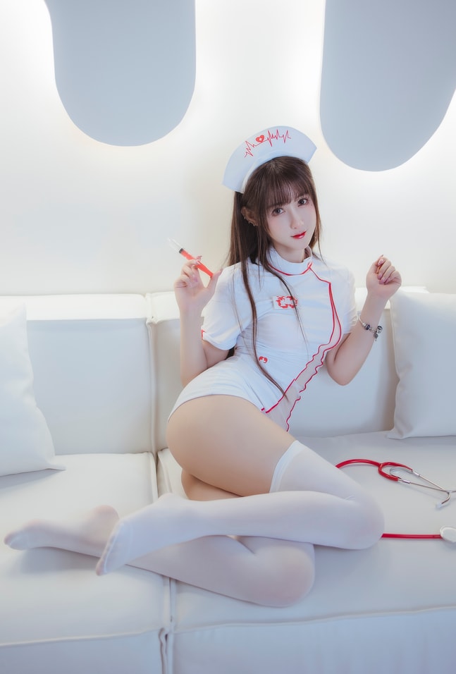 羽生三未 – NO.08 护士 [32P-459MB]