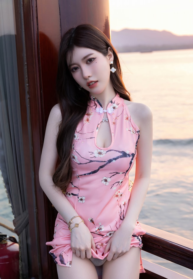 [XiuRen秀人网] 2022.08.30 NO.5515 美桃酱 [73+1P622M]