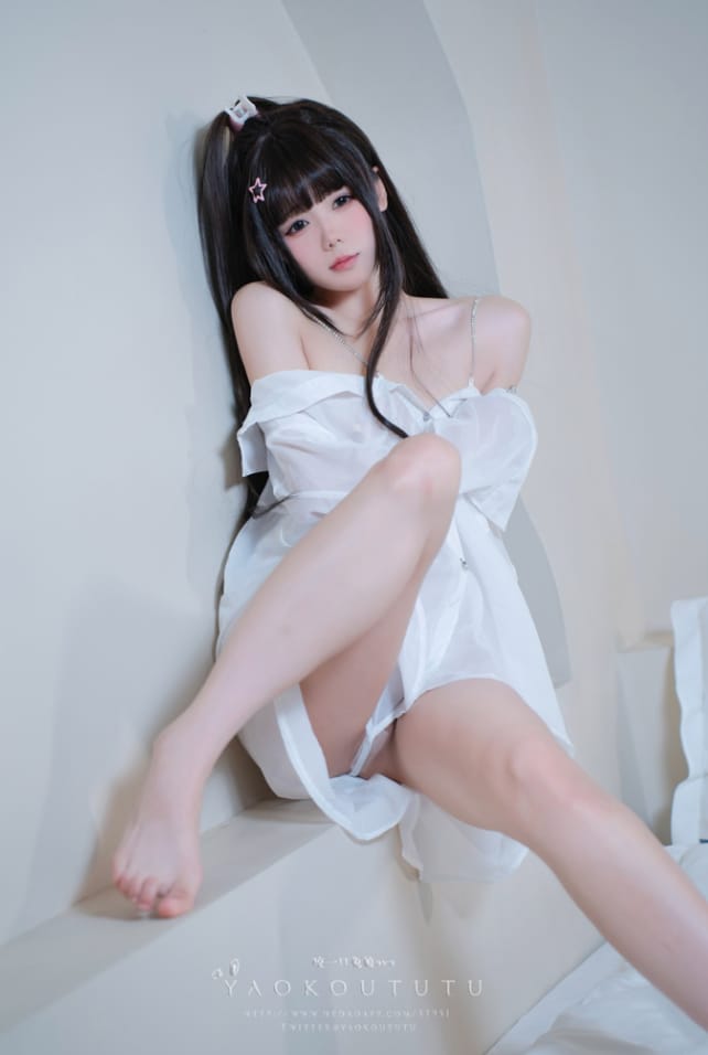 咬一口兔娘ovo – 男友衬衣&amp;Boom Boom [58P1V-1.57G]