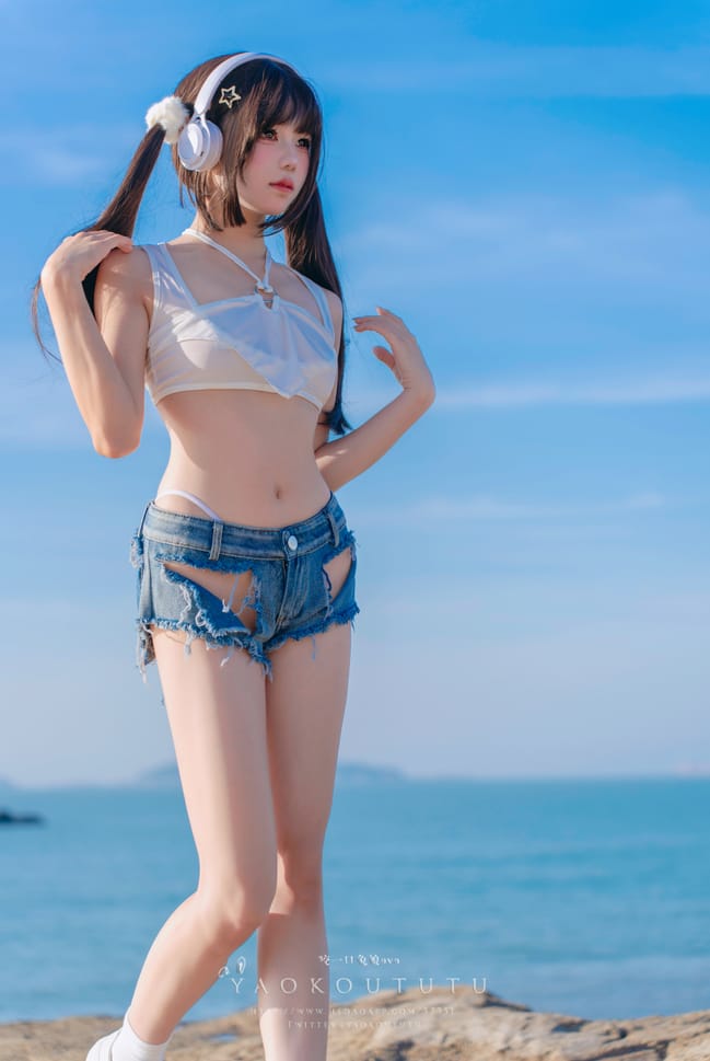 咬一口兔娘ovo – 海音旋律+Mr.Chu [70P1V-1.44G]