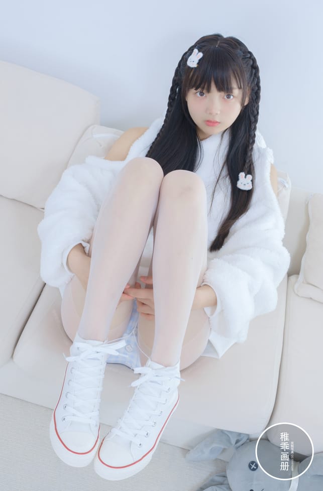 稚乖画册 – 晴空10 夜夜 白丝双马尾 [80P1V-1.85G]