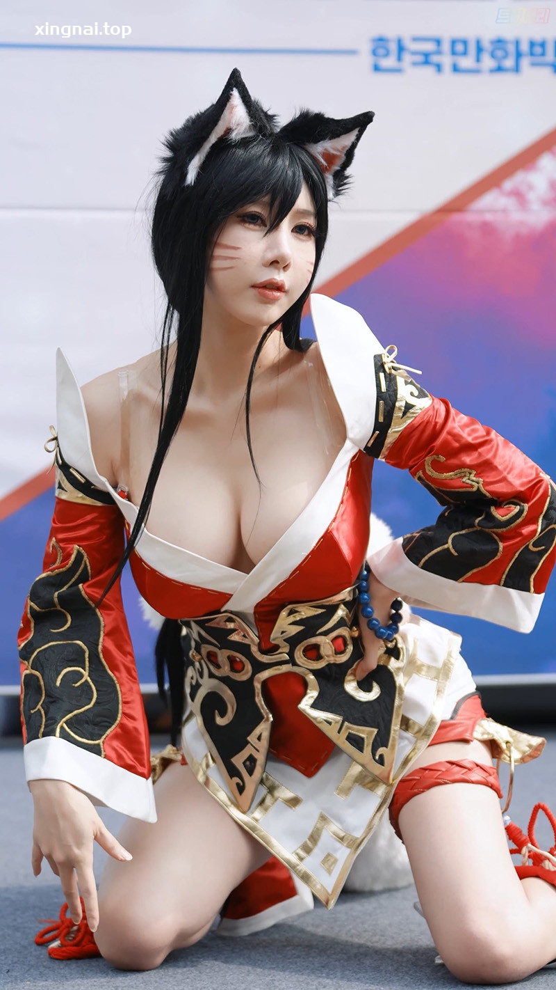 [展会]2022国际漫画节宋珠儿近距拍摄Cosplay九尾妖狐拍照时间[4v/2.8G]