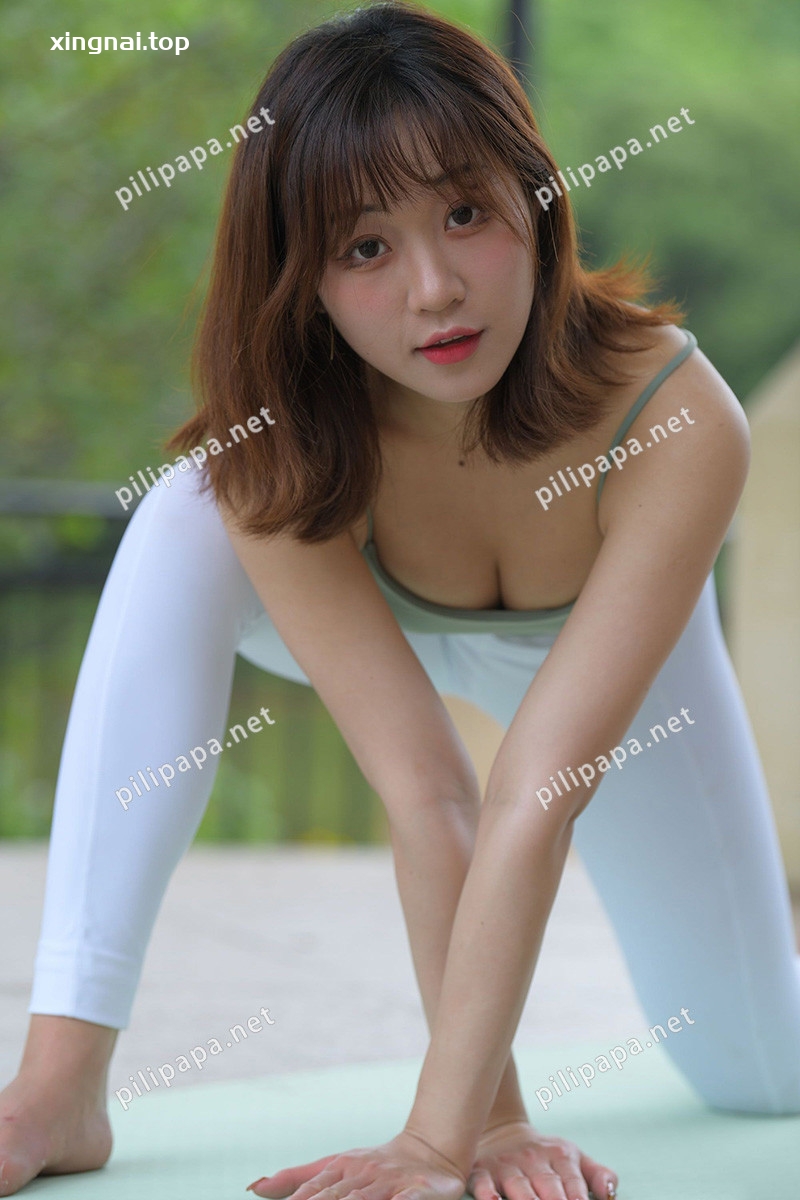 [旅拍]651.[红石摄影作品]阳光明媚的下午，她迟到了[图片/视频/24.06G]