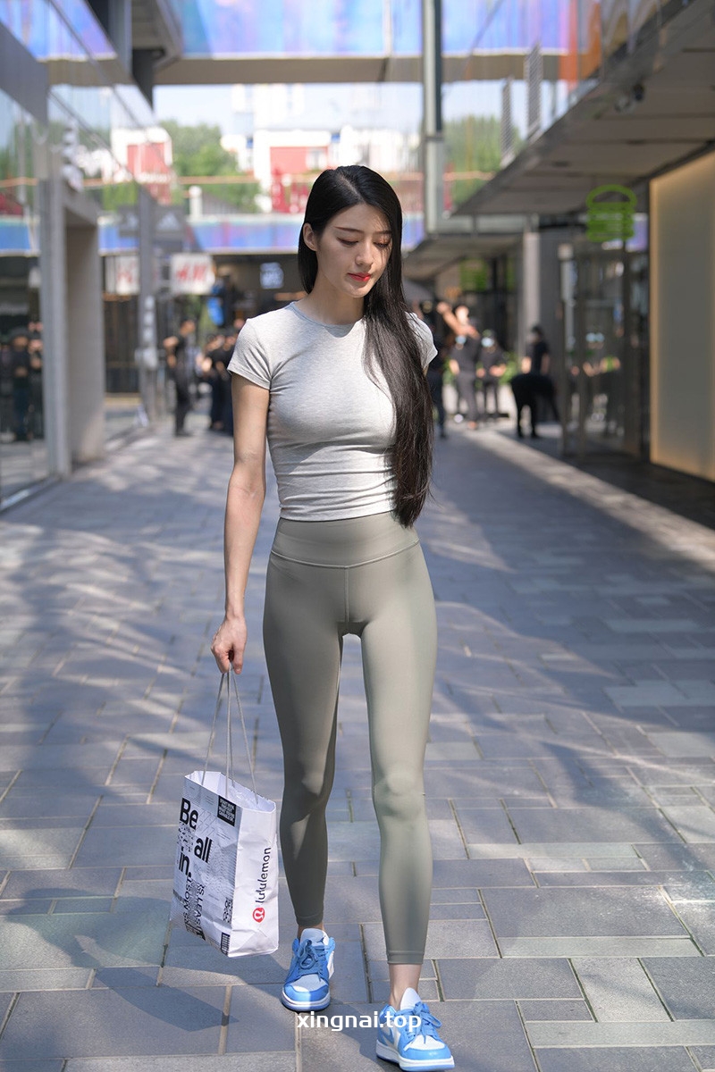 [街拍]827.好久不见[图片/视频/20G]