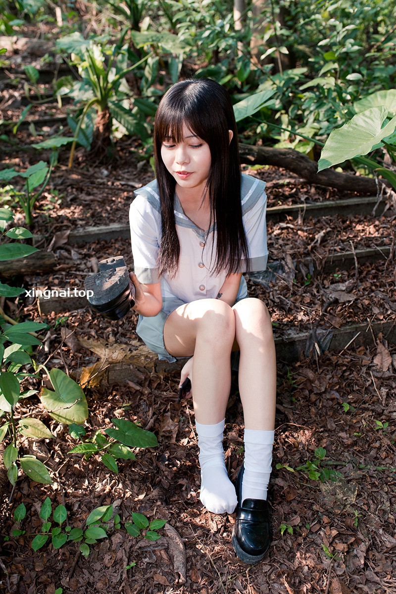 [街拍]134.日系JK绝对领域郊游少女[视频/图片/3.54GB]