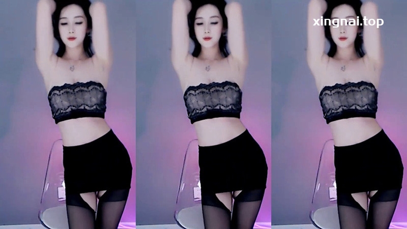 [主播]网易CC主播鹿学姐定制黑丝热舞3则