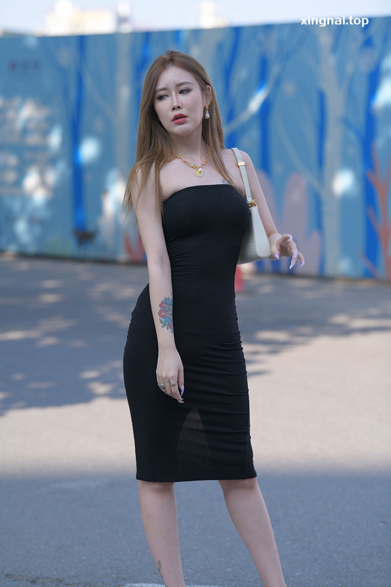 [街拍]F3.黑色短裙气质妹妹[图片/视频/1.98GB]