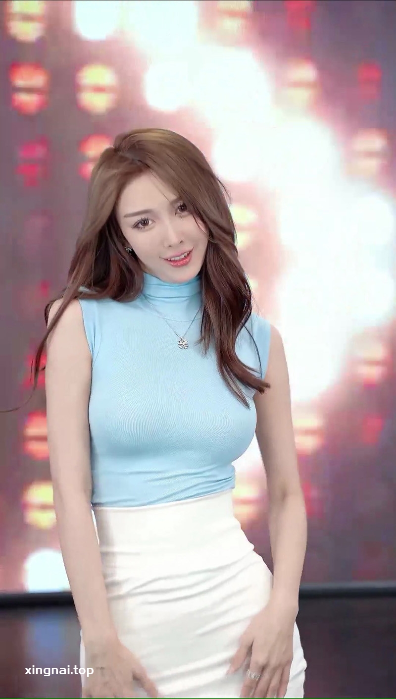 [小姐姐]抖音颜值主播豚豚丰满身材[5v/857.7MB]