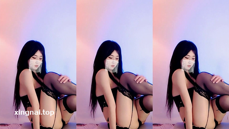 [主播]网易cc主播海棠黑丝热裤性感慢摇