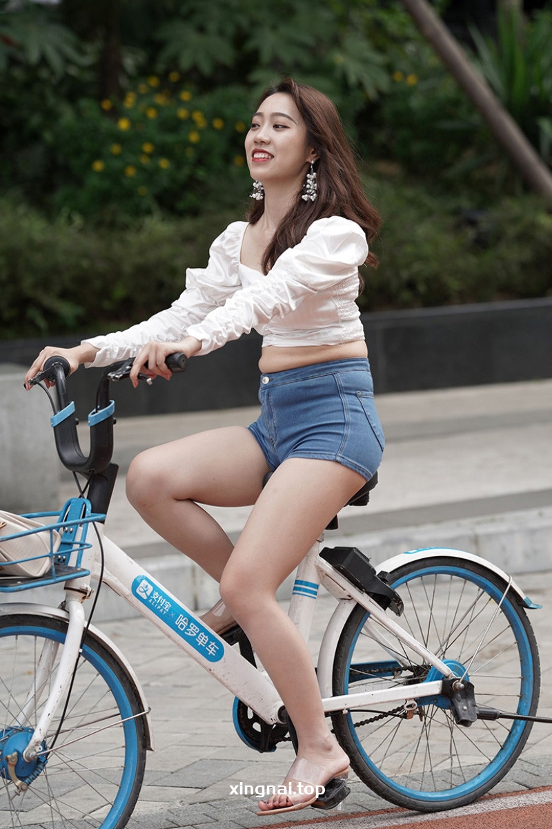 [街拍]424.热裤女孩[图片/视频/24.58GB]