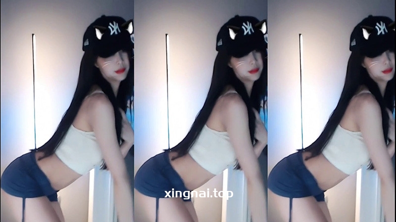 [主播]虎牙主播猫啾啾低胸热裤抖臀热舞