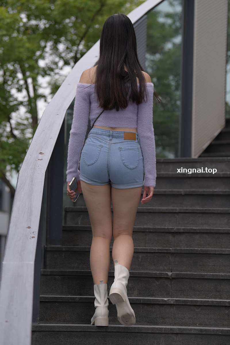 [街拍]836.蓝色牛仔热裤美女[图片/6G]