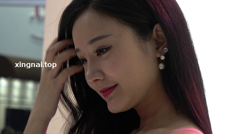 [展会]波涛汹涌的内衣美女模特