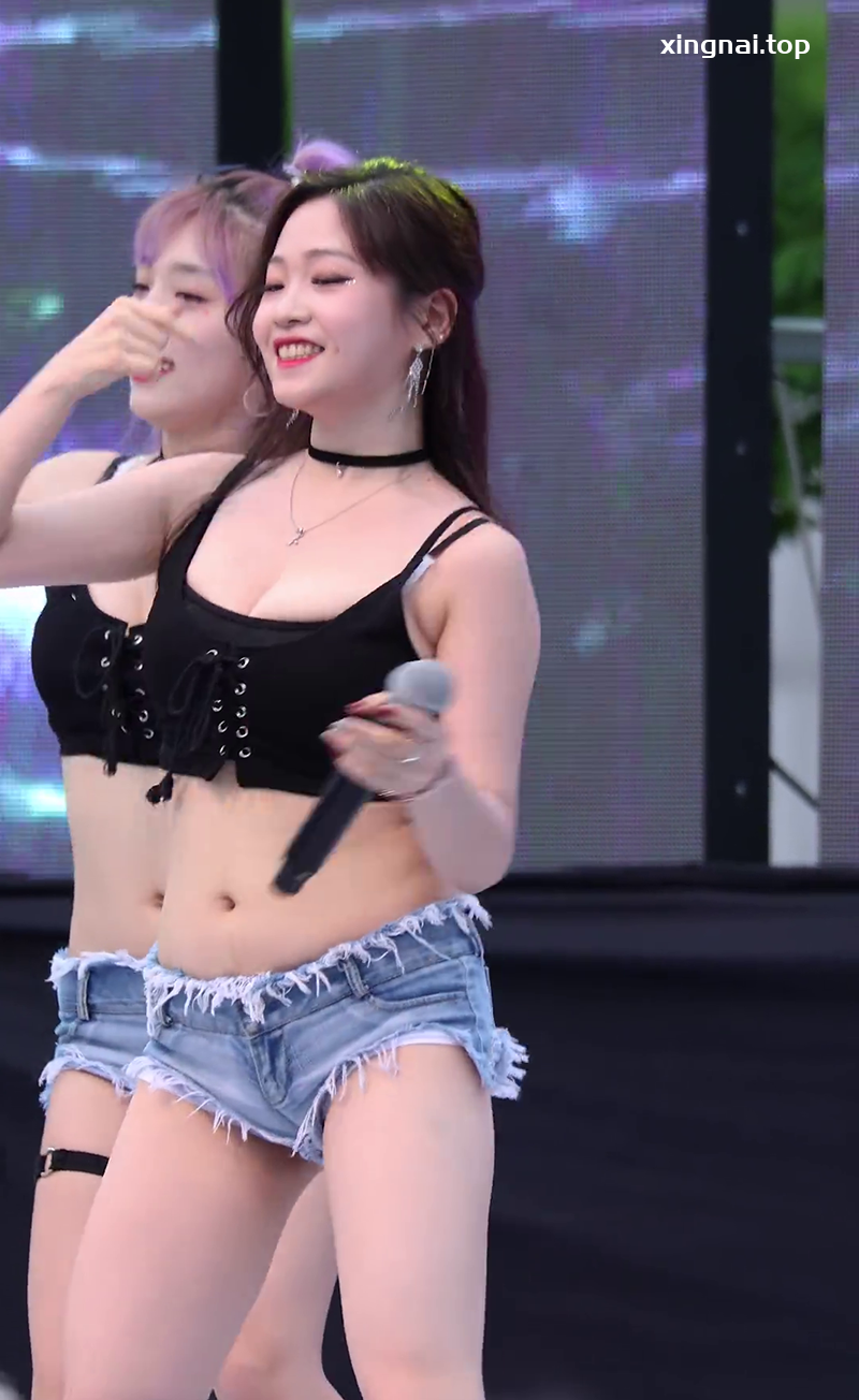 [饭拍]韩国女团Switch Berry(스위치베리) 米娜(민아)