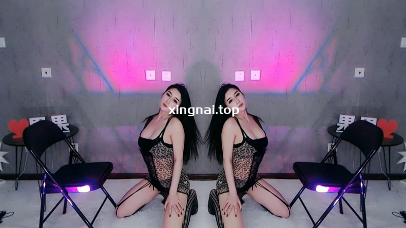 [主播]虎牙时代果果豹纹低胸定制视频