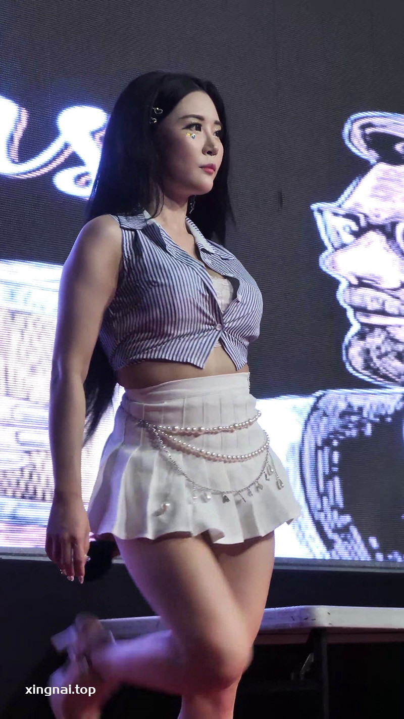 [饭拍]22.08.19啤酒节Girl Crush观众互动饭拍2则