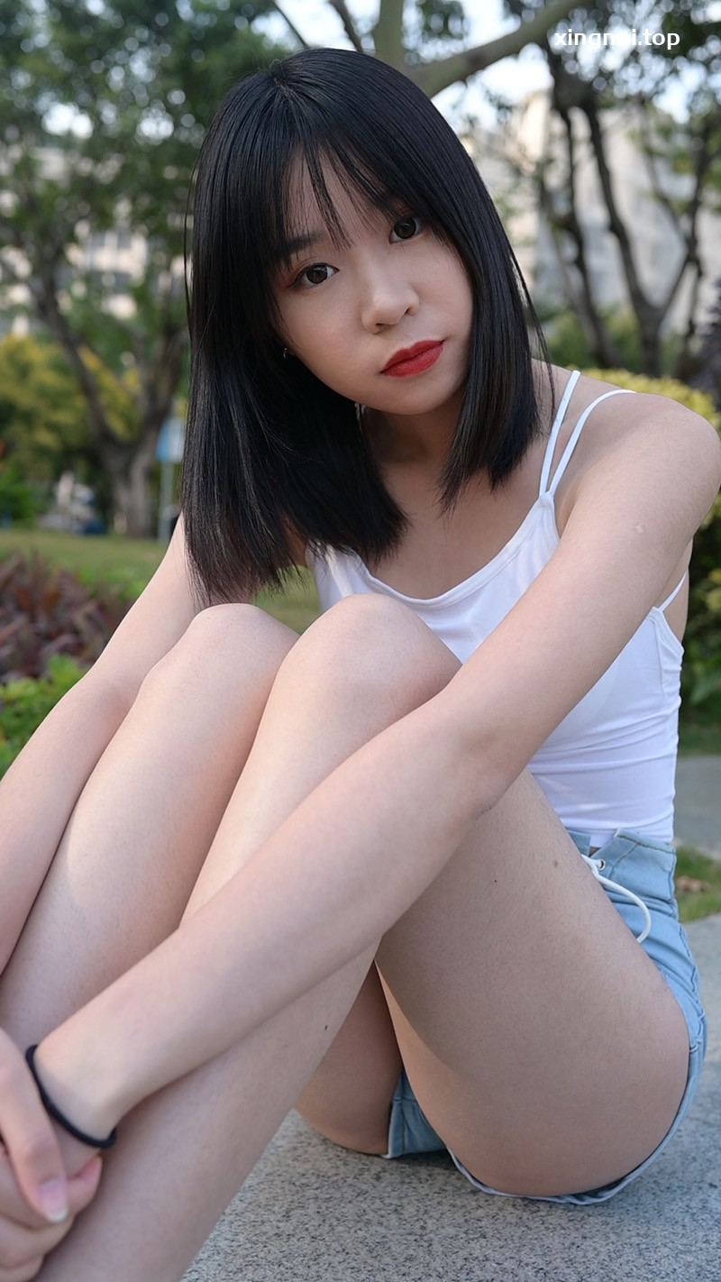 [街拍]F50.178超短紧牛岚岚外景随拍[图片/视频/15.25G]