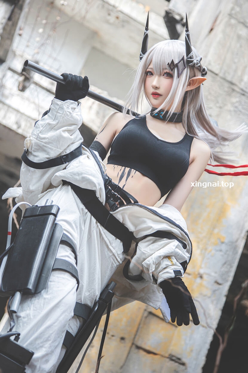 [COSER]人气小姐姐南宫COSPLAY写真作品合集[19T/4.45GB]