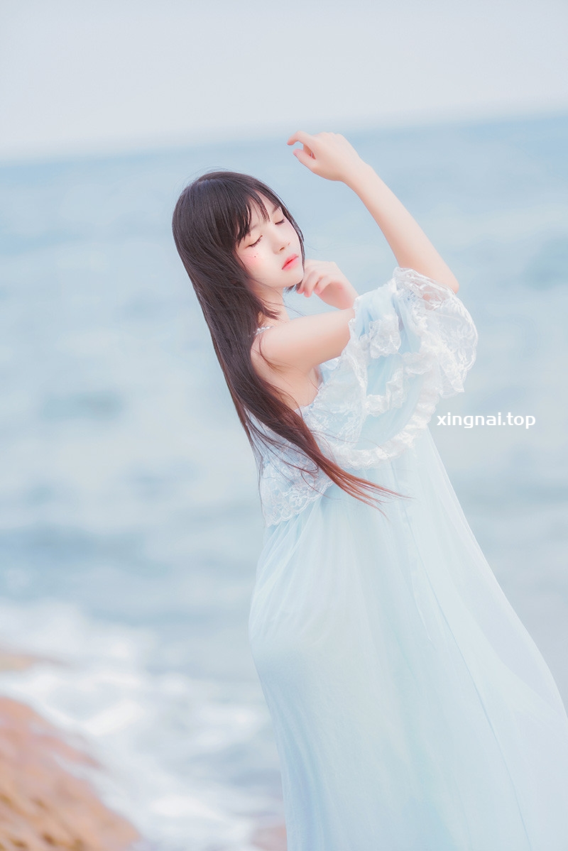 罗莉风COS桜桃喵蓝色长裙[14P/245MB]