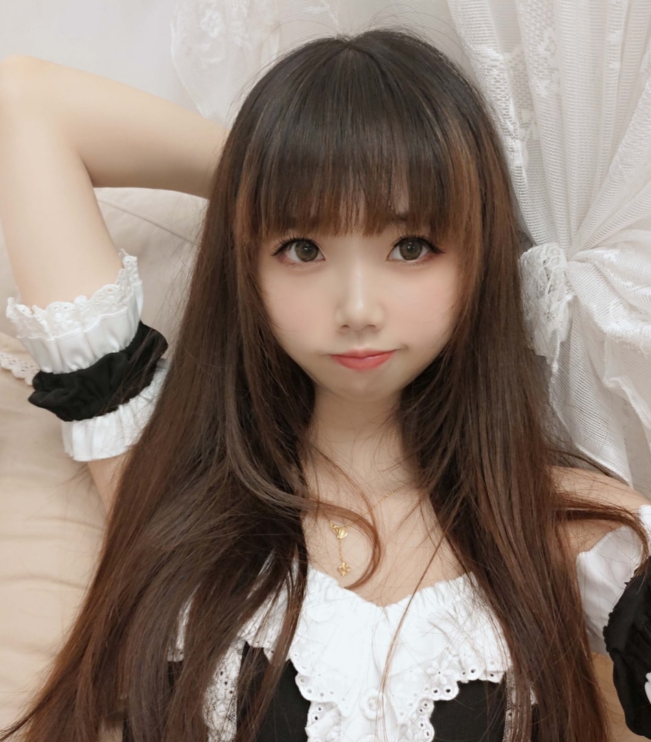 雪琪SAMA – NO.056 对镜女仆[28P2V-618MB]