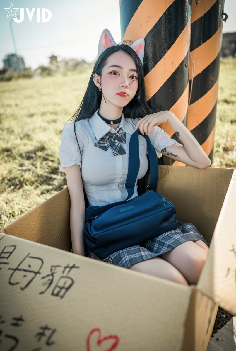 QQ20250226-104251-tuya-1 QQ20250226-104251-tuya-1