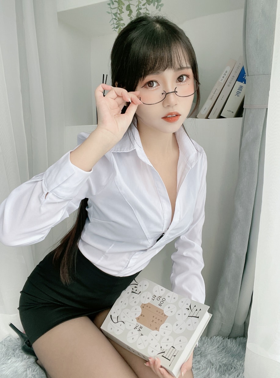 QQ20250814-085250-tuya QQ20250814-085250-tuya