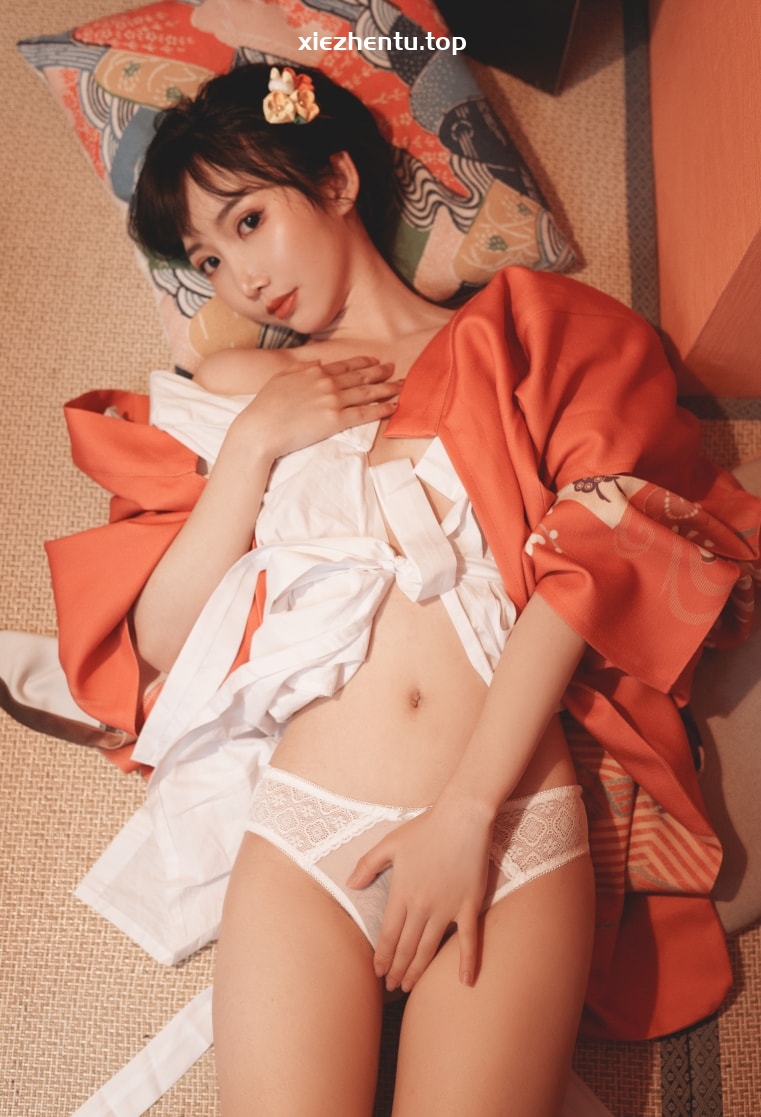 面饼仙儿 – 写真套图合集【持续更新中】